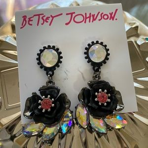 Betsey Johnson flower dangle earrings